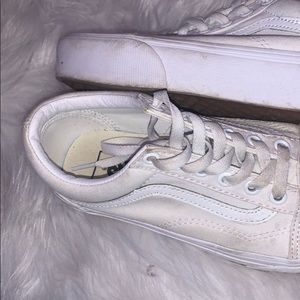 Vans platform white classics
